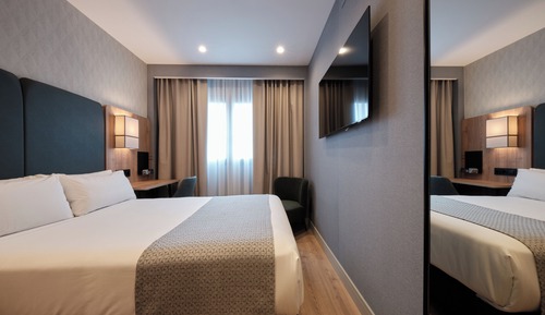 Premium Single Room