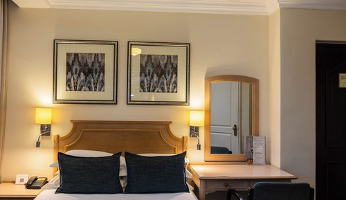 Suite, 2 Twin Beds