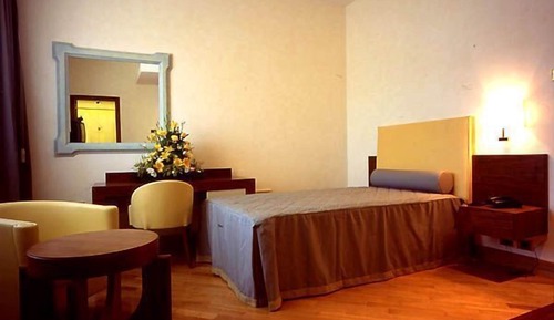 Business Single Room