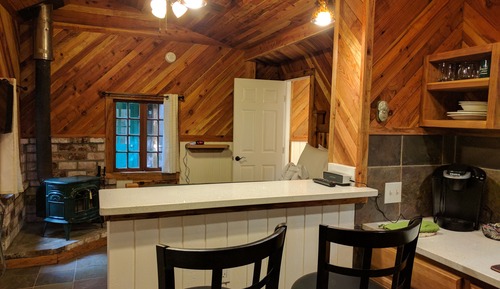 Romantic Bungalow, 1 Bedroom, Kitchen (pets allowed)