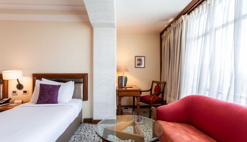 Maya Club Room