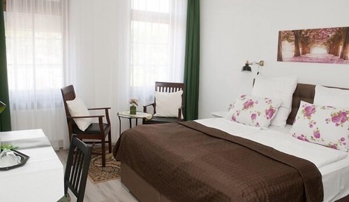 Suite (Residence)