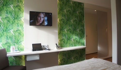 Room (2 Double Rooms)