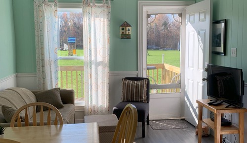 Comfort Cottage, 2 Bedrooms, Pool View