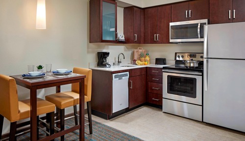 Suite, 1 Bedroom (Hearing Accessible)