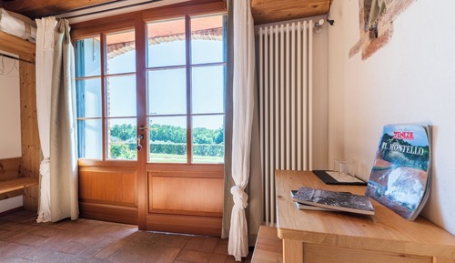 Superior Double Room, Non Smoking, Hill View