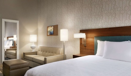 Studio Suite, 1 King Bed, Non Smoking