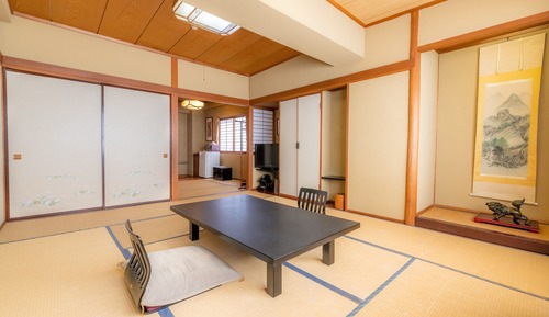 Japanese-Style Superior Room