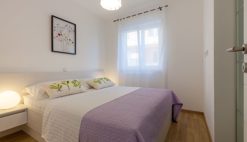 Comfort Apartment, 1 Bedroom, Hill View, Poolside