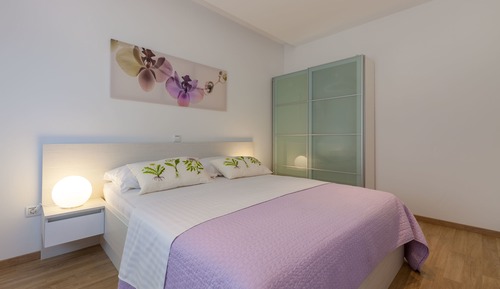 Family Apartment, 1 Bedroom, Pool View, Courtyard Area