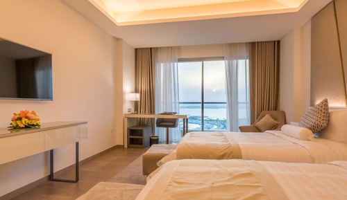 Deluxe Room, City View