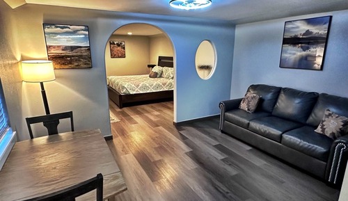Family Cottage, 1 King Bed with Sofa bed, Kitchen, Courtyard View