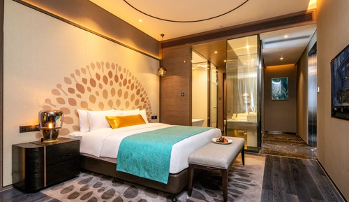 Glam Suite