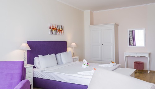 Comfort Apartment, 2 Bedrooms, Balcony, Sea View