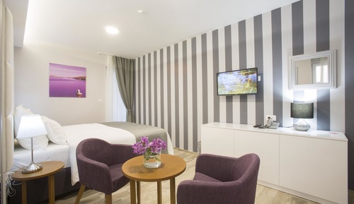Deluxe Double or Twin Room, Balcony