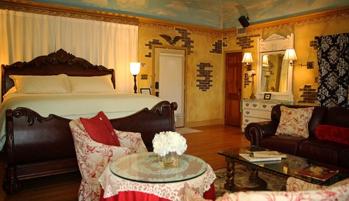 Deluxe Suite, 1 Bedroom, Garden View, Ground Floor