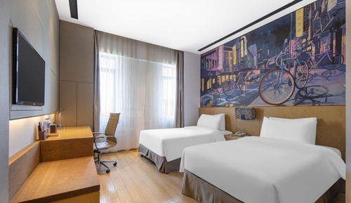 Deluxe Twin Room