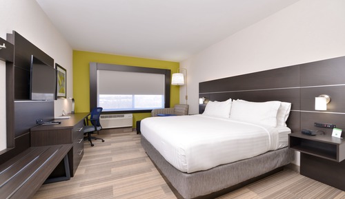 Standard Room, 1 King Bed, Accessible (Communications)