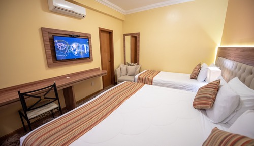 Luxury Triple Room