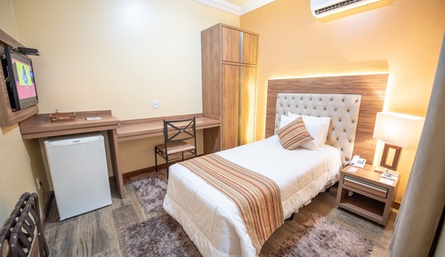 Luxury Single Room