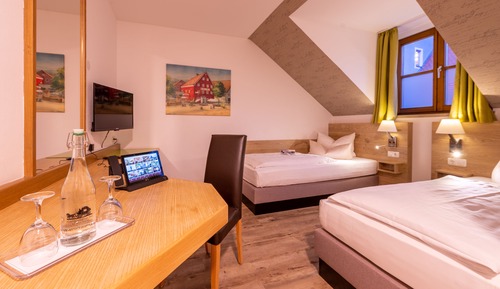 Basic Twin Room, 1 Bedroom, Non Smoking