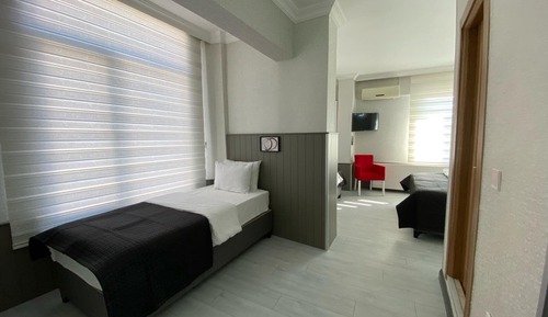 Classic Quadruple Room