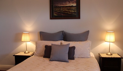 Upper Reach Spa Cottage