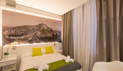 Standard Double Room, 1 Queen Bed