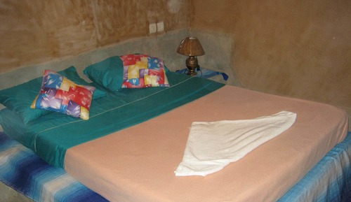 Standard Double Room, 1 Queen Bed, Private Bathroom, Garden View