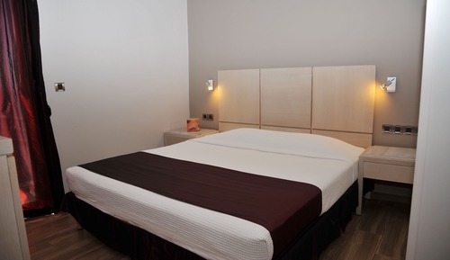 Single Room, City View