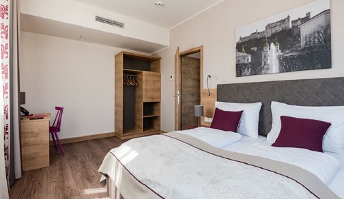 Max70 Apartment