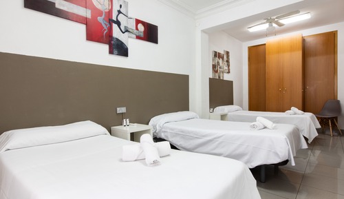 Triple Room, Shared Bathroom