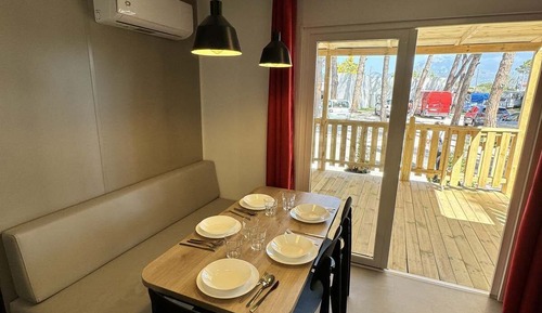 Superior Mobile Home, 2 Bedrooms