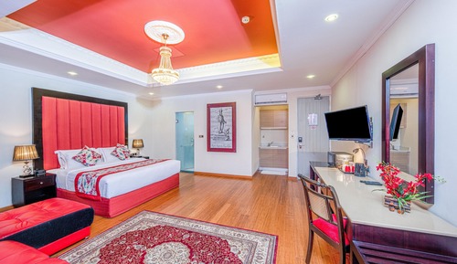 Superior Deluxe Room with City View