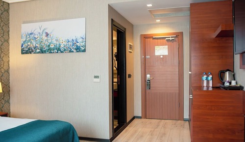 Standard Single Room