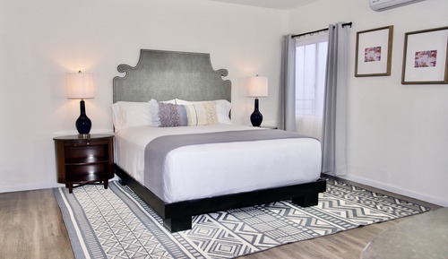 Luxury Apartment, 2 Bedrooms (404)