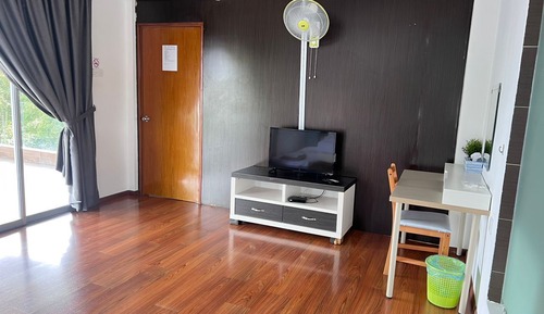 King Room With Balcony
