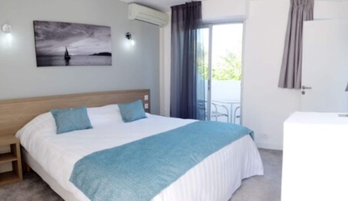 Deluxe Double or Twin Room, Terrace, Partial Sea View (Terrasse  )
