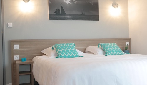 Standard Double or Twin Room (Vue sur Colline)