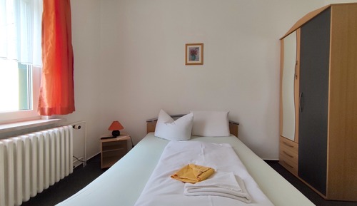 Single Room, Shared Bathroom