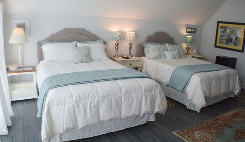 Bluebird Rm. 2 Queen Beds, Lrg Priv Bath