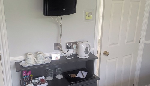 Classic Triple Room, Garden View