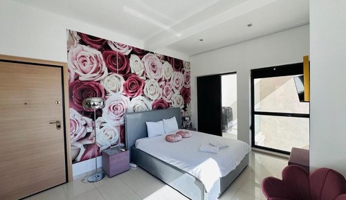 Royal Studio, 1 Bedroom, Beach View, Beachside