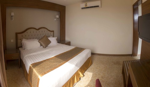 Junior Apartment