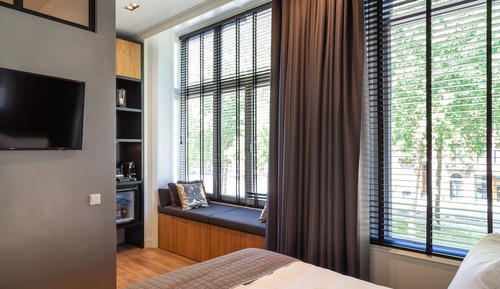 Standard Room, 1 Queen Bed