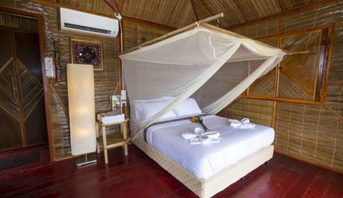 Room, Sea View (Hut)