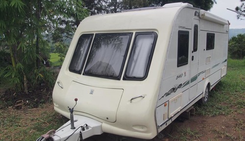 Caravan with Private Bathroom 