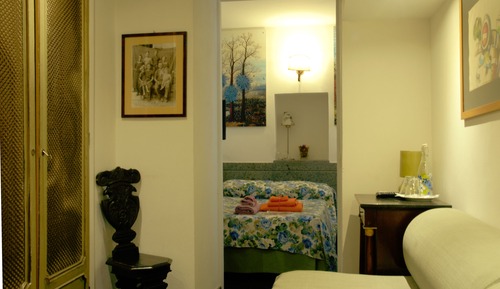 Economy Room, Private Bathroom (External)
