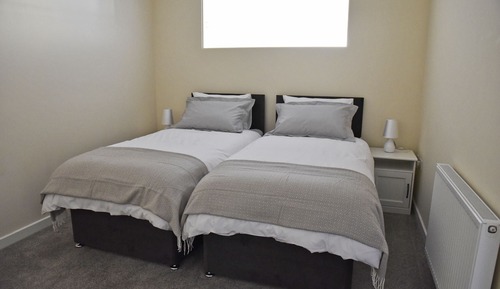 City Apartment, 2 Bedrooms (29)
