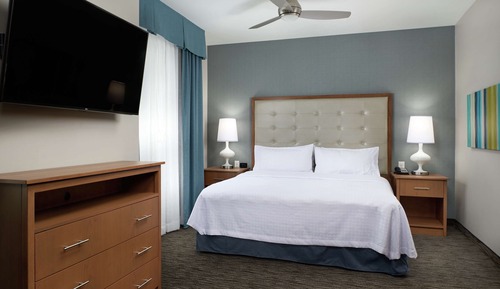 Studio Suite, 1 King Bed, Non Smoking